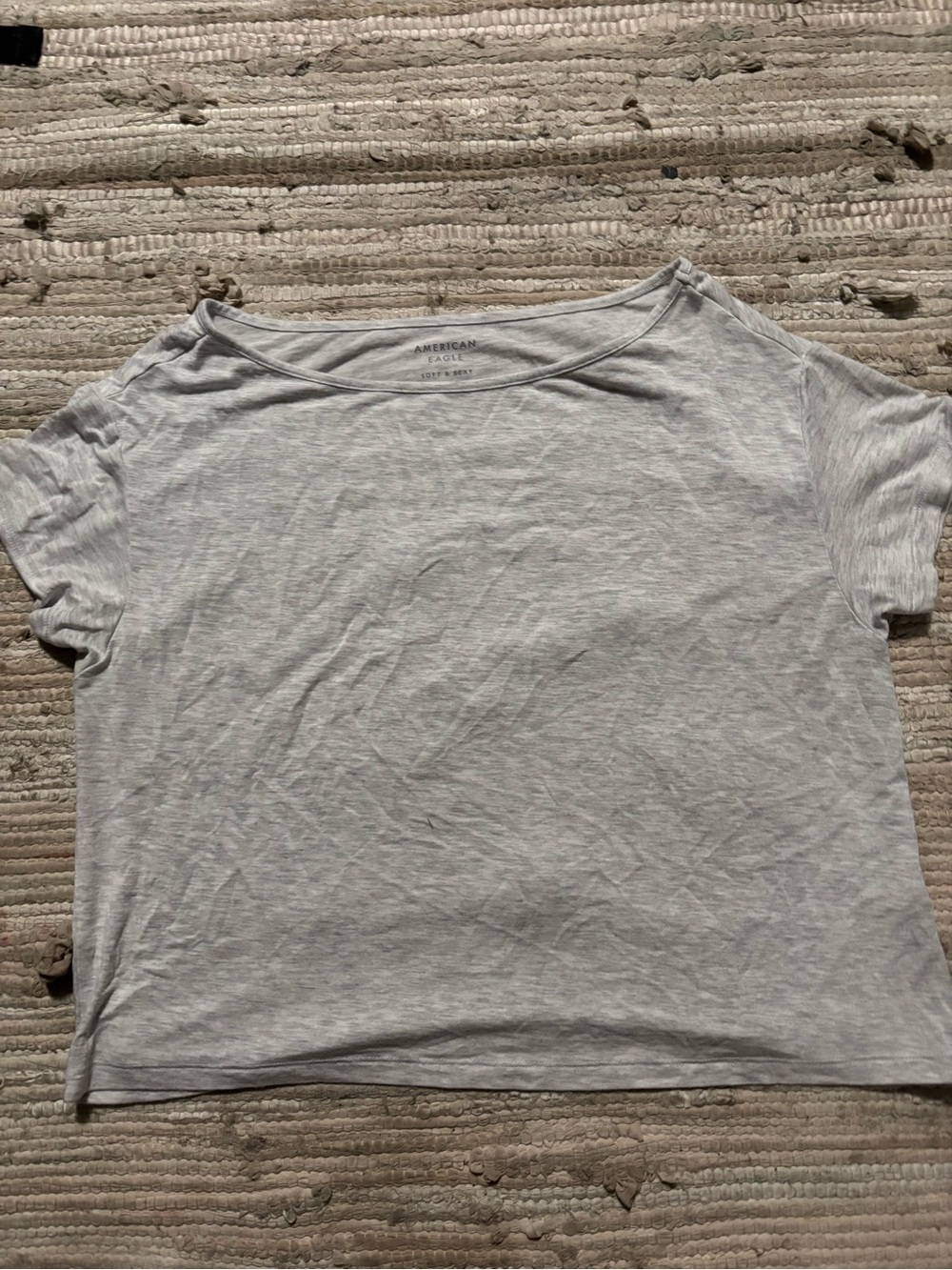 American Eagle Outfitters Light Heather Gray Short Sleeve Tee